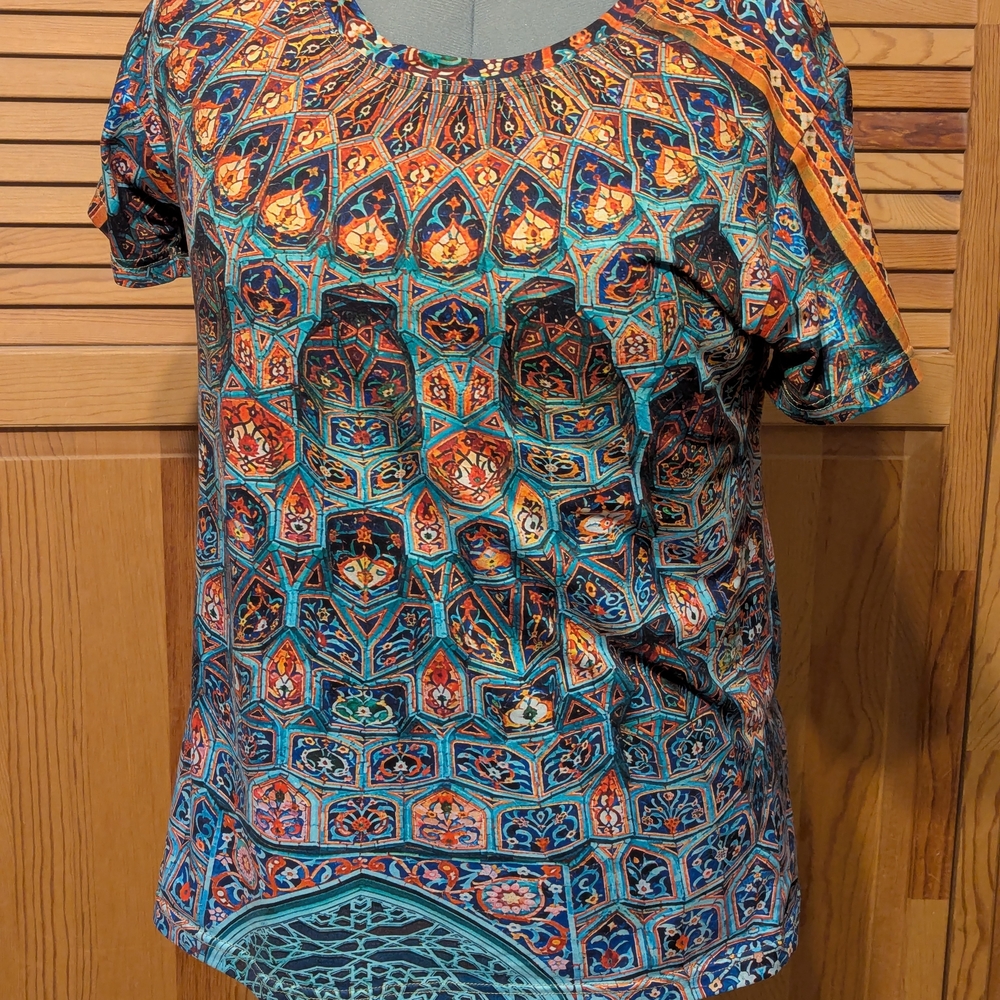 Colorful Geometric Pattern Shirt - Picture 2 of 2